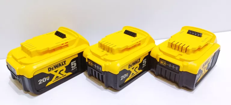 AKUMULATOR DEWALT 20V 5AH DCB205