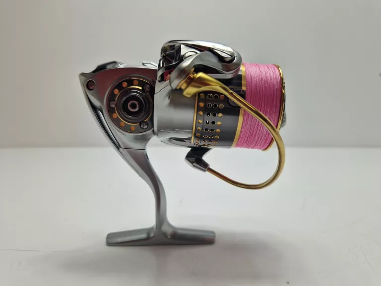 KOŁOWROTEK DAIWA EXIST 2500 HYPER DIGIGEAR CUSTOMBODY