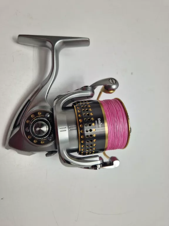 KOŁOWROTEK DAIWA EXIST 2500 HYPER DIGIGEAR CUSTOMBODY