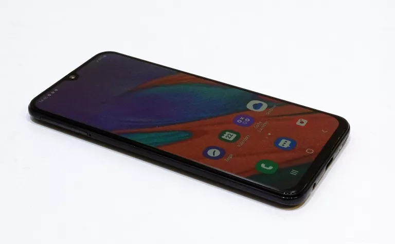 TELEFON SAMSUNG GALAXY A40 4/64 ETUI