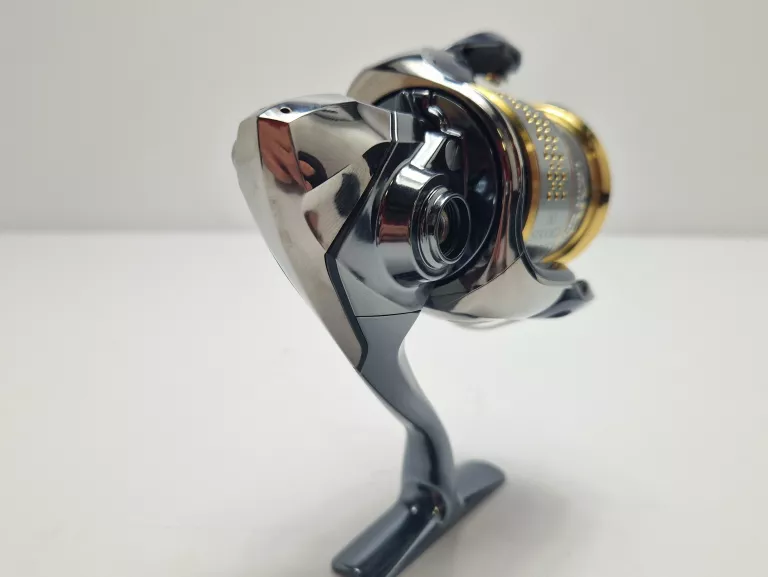 KOŁOWROTEK SHIMANO STELLA C3000SDH