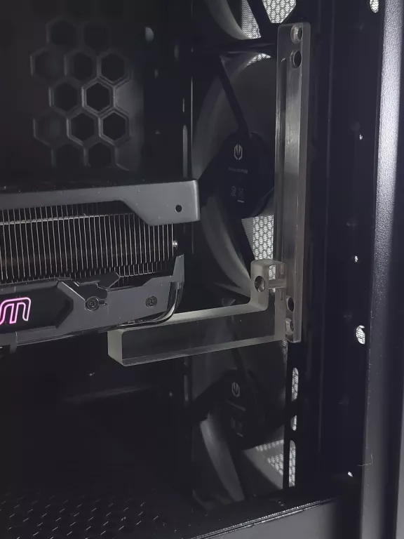 KOMPUTER GAMINGOWY PC RYZEN 7 5800X3D/RTX 4070 TI/16GB RAM/1TB M.2