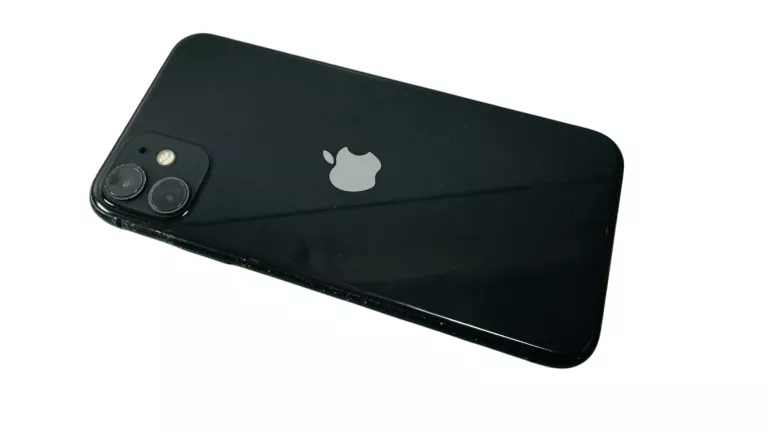 TELEFON APPLE IPHONE 11 128GB CZARNY 77% BAT