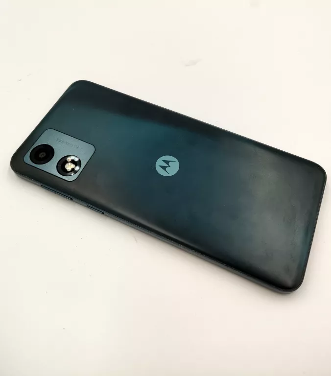 TELEFON MOTOROLA MOTO E13 OPIS!