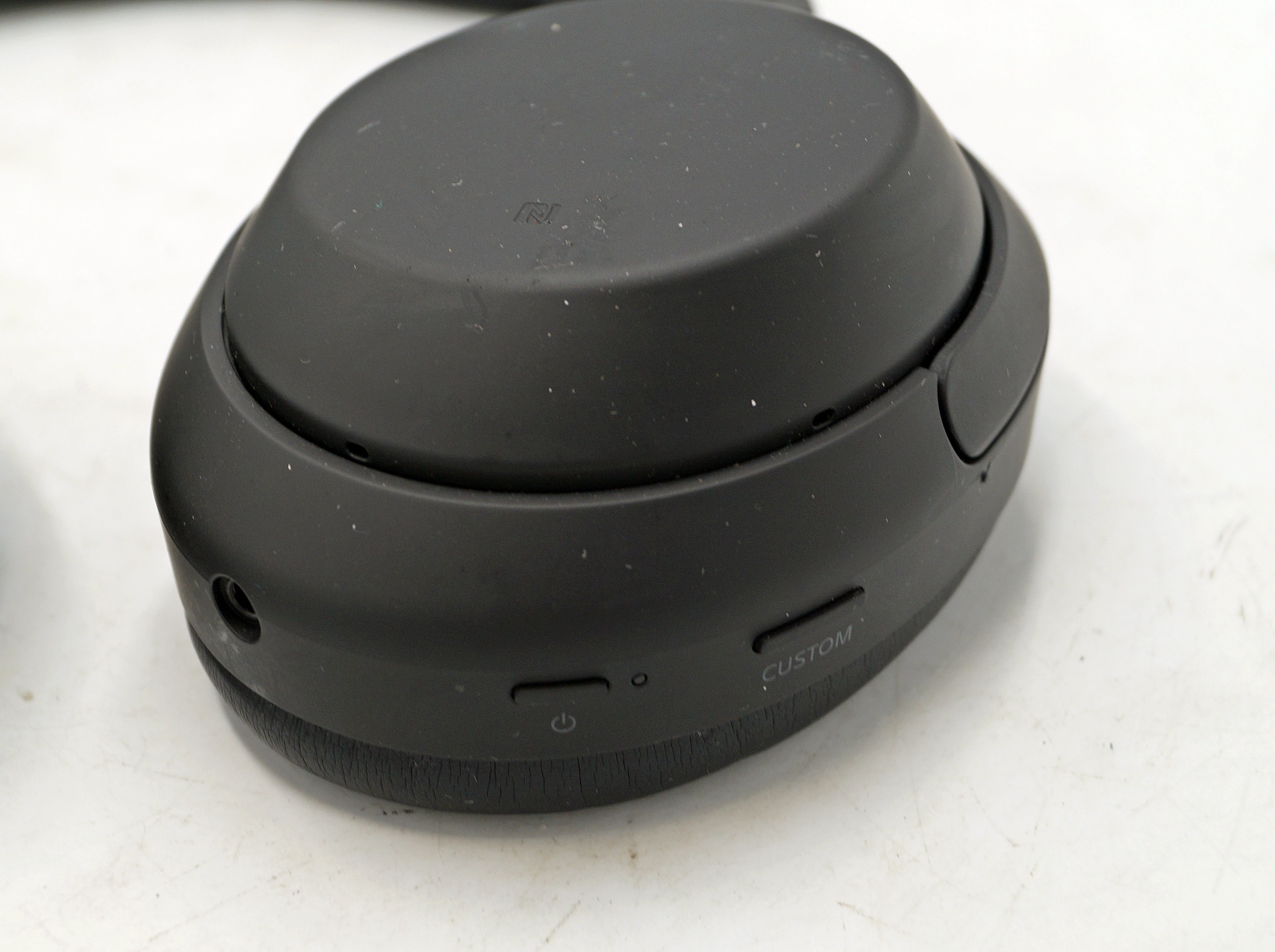 sony-wh-1000xm4-sluchawki-bezprzewodowe-nauszne-kolor-dominujacy-129357-3