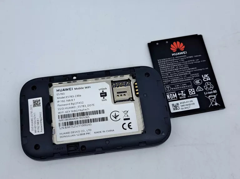 ROUTER HUAWEI E5783B-230 | KABEL | BATERIA