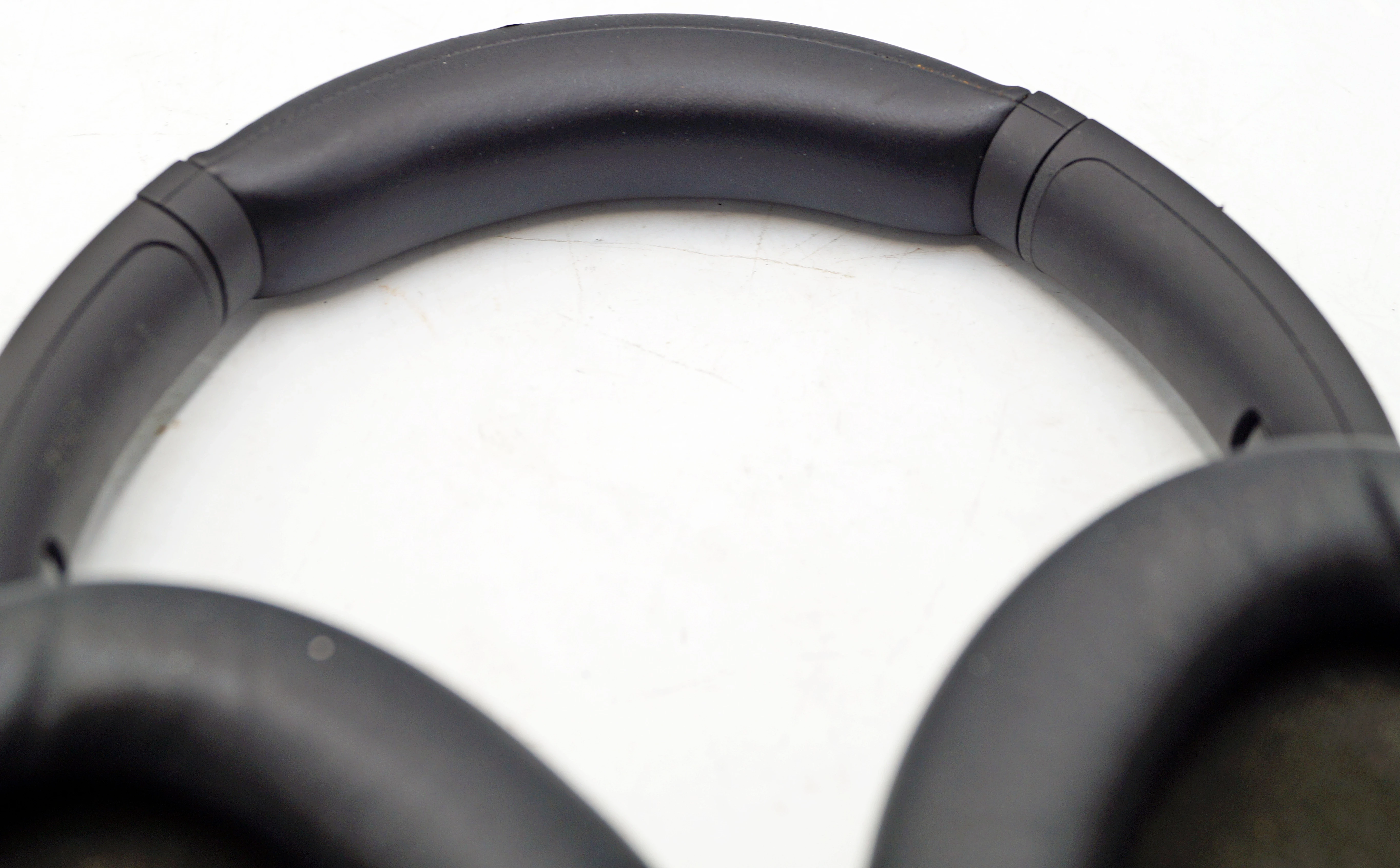 sony-wh-1000xm4-sluchawki-bezprzewodowe-nauszne-waga-produktu-25400