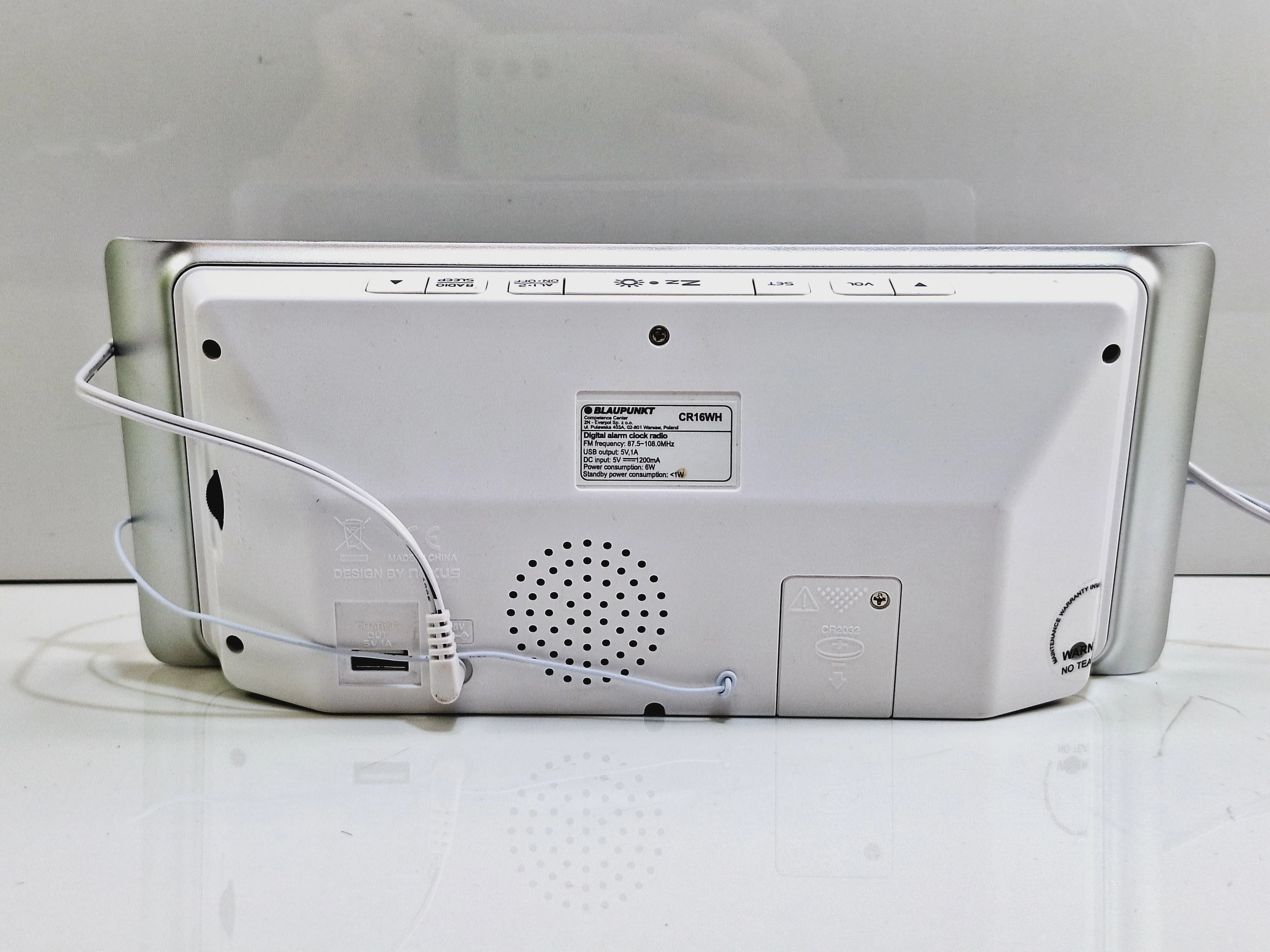 radiobudzik-usbfm-zegar-drzemka-blaupunkt-stan-11323-2