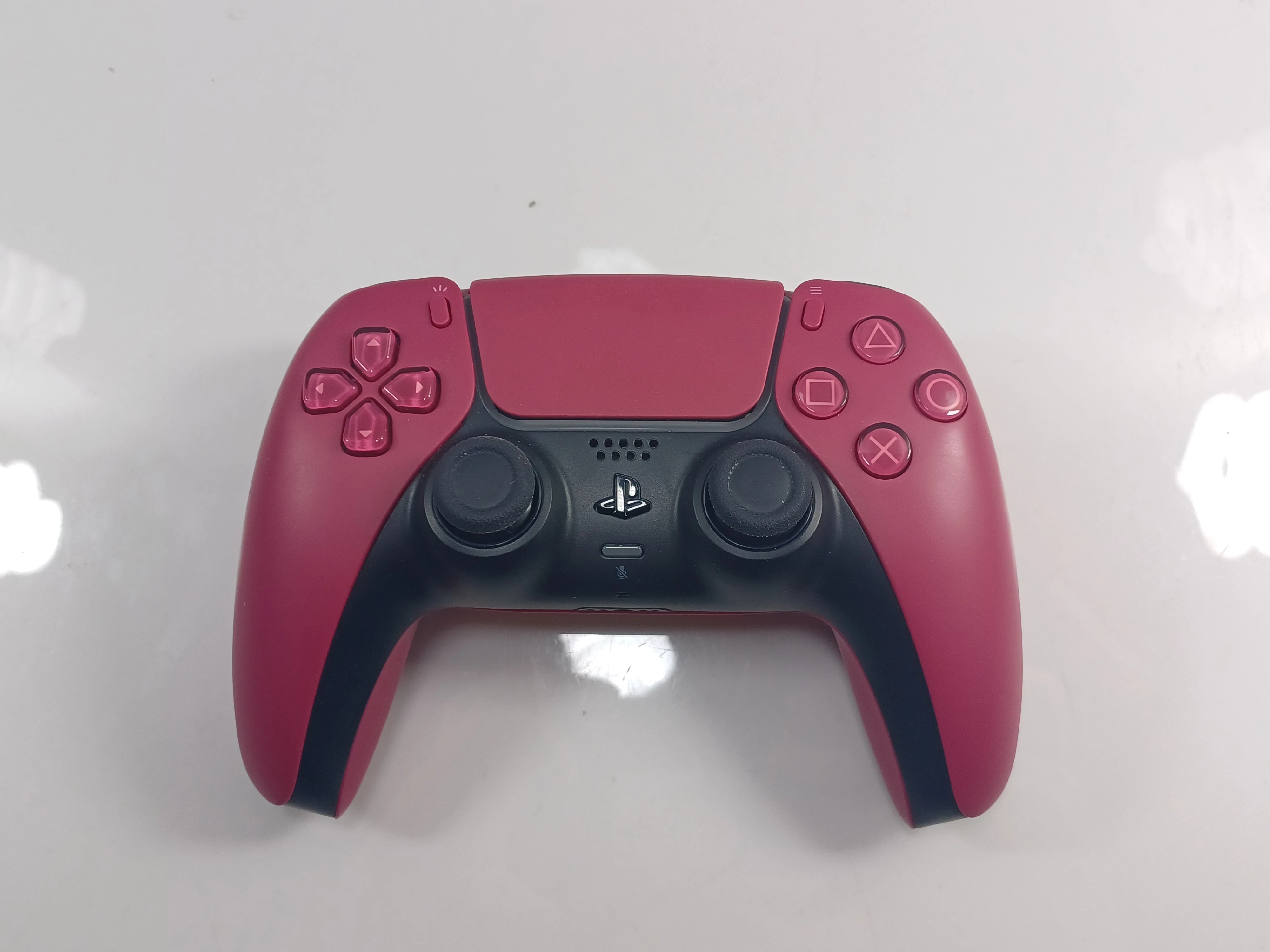 pad-do-ps5-rozowy-stan-11323-2