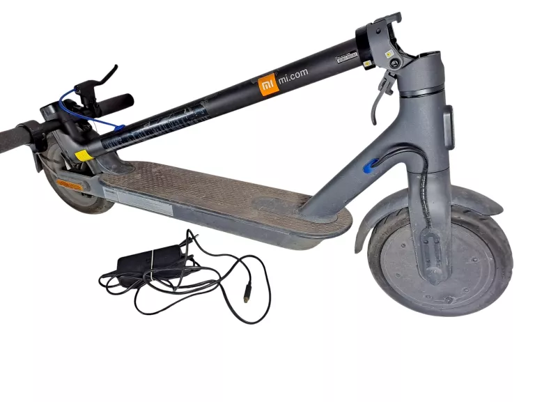 HULAJNOGA ELEKTRYCZNA XIAOMI MI ELECTRIC SCOOTER 3