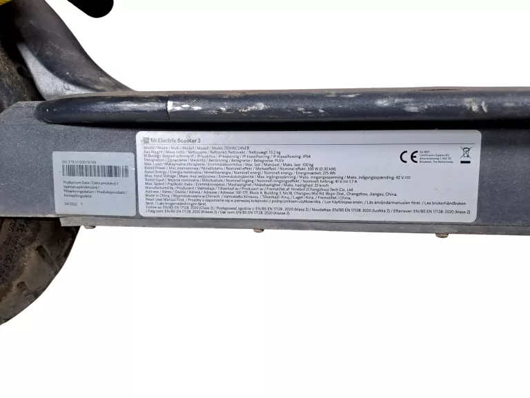 HULAJNOGA ELEKTRYCZNA XIAOMI MI ELECTRIC SCOOTER 3