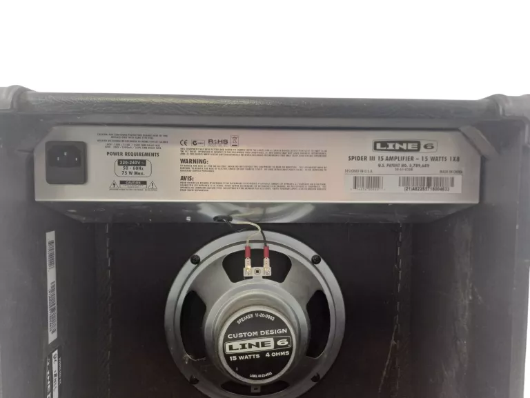 WZMACNIACZ GITAROWY LINE 6 SPIDER III 15 AMPLIFIER
