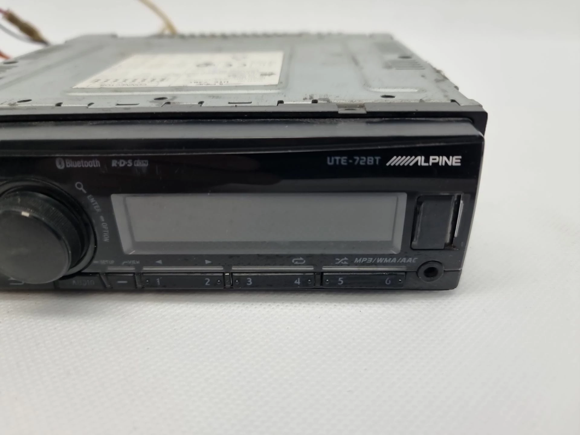 radio-samochodowe-alpine-ute-72bt-radio-205766-1