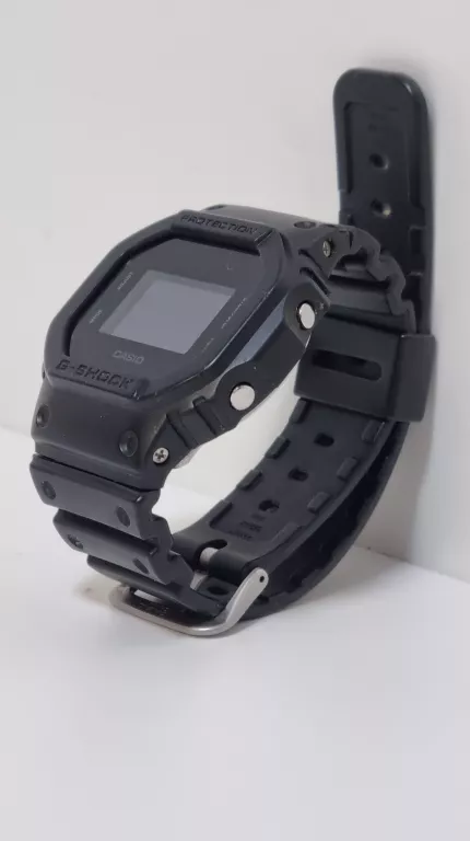 ZEGAREK CASIO DW-560BB CZARNY