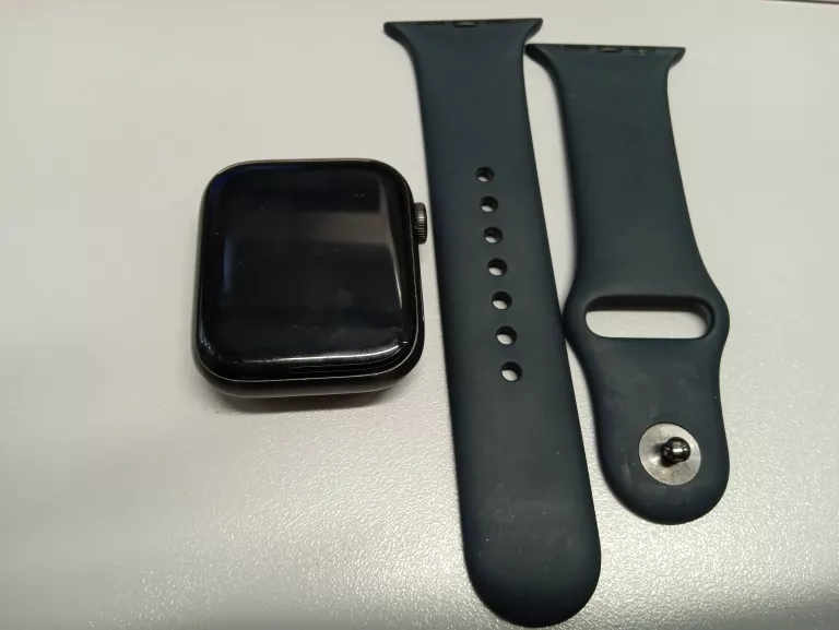 APPLE WATCH SE, GPS, KOPERTA 44 MM KPL