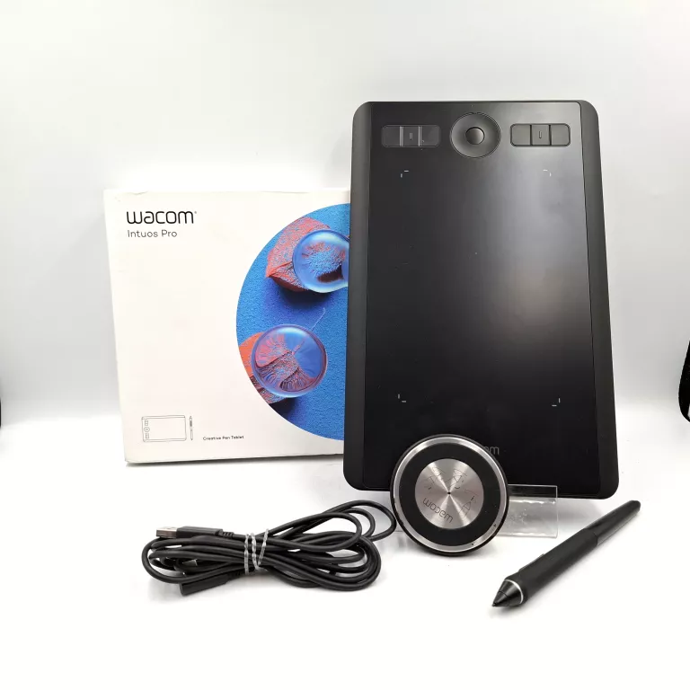 TABLET GRAFICZNY WACOM INTUOS PRO