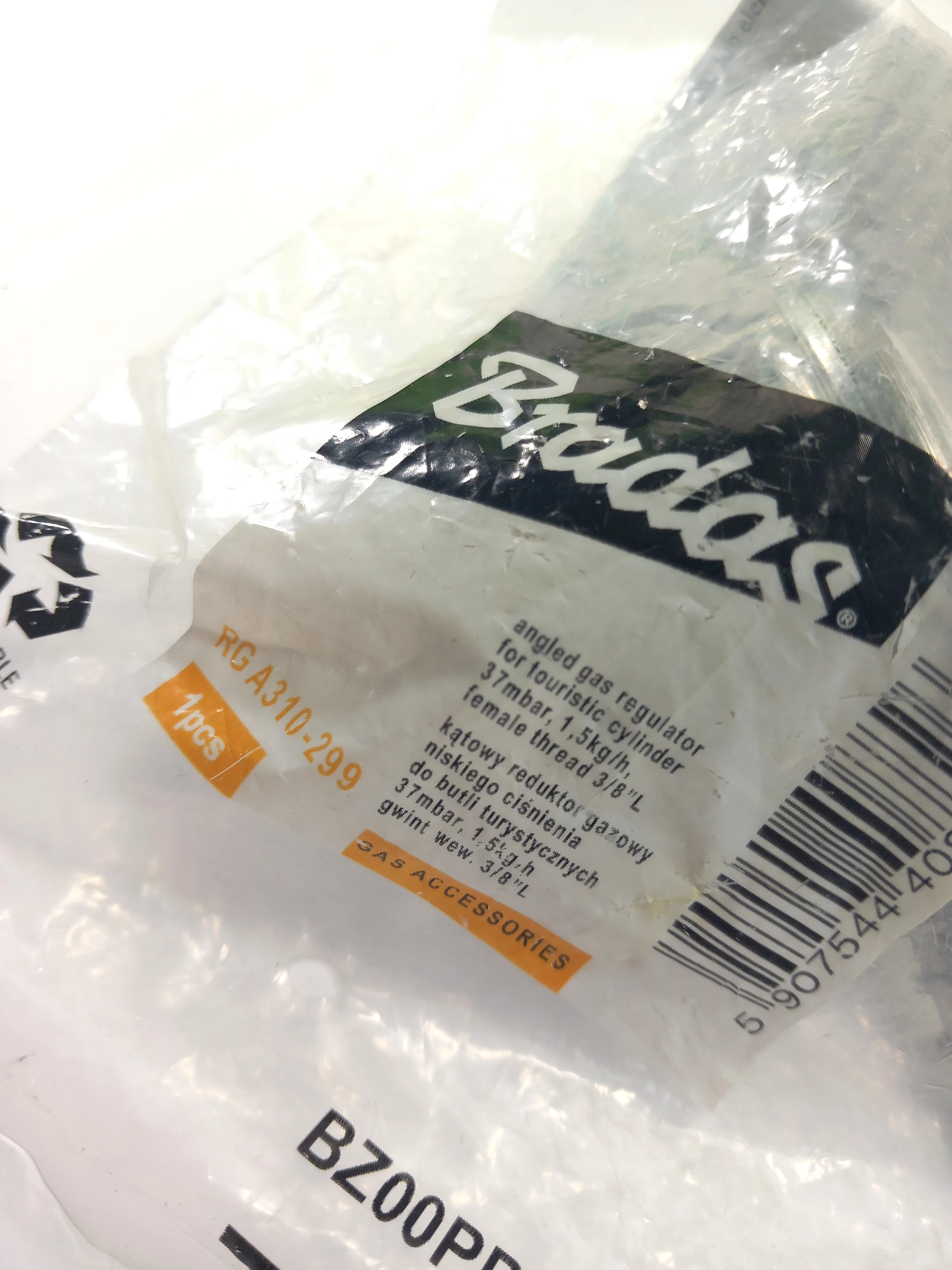 reduktor-katowy-na-butle-gazowe-38-bradas-15kgh-37mbar-ean-gtin-5907544408826