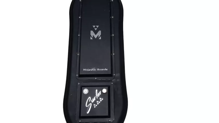 LOANGBOARD MAJESTIC SURFER ZOBACZ