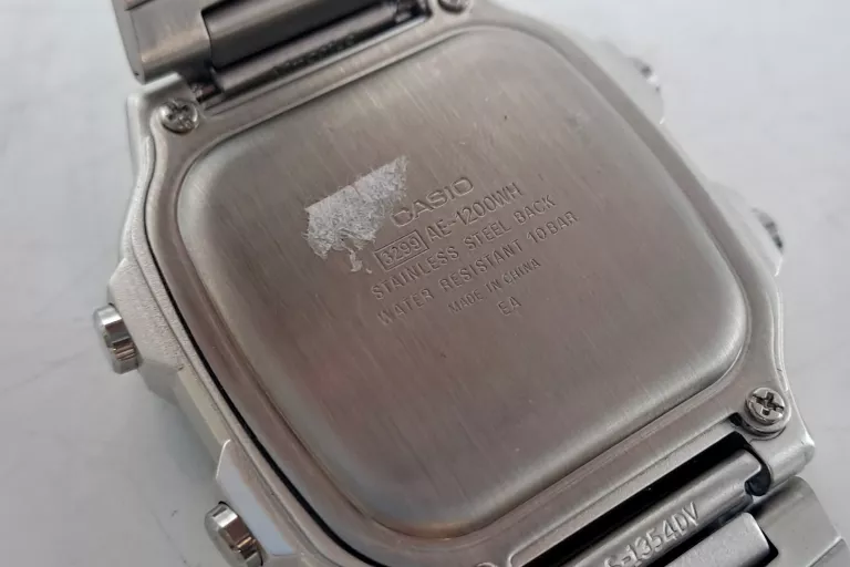 ZEGAREK MĘSKI CASIO ILUMINATOR AE-1200WH