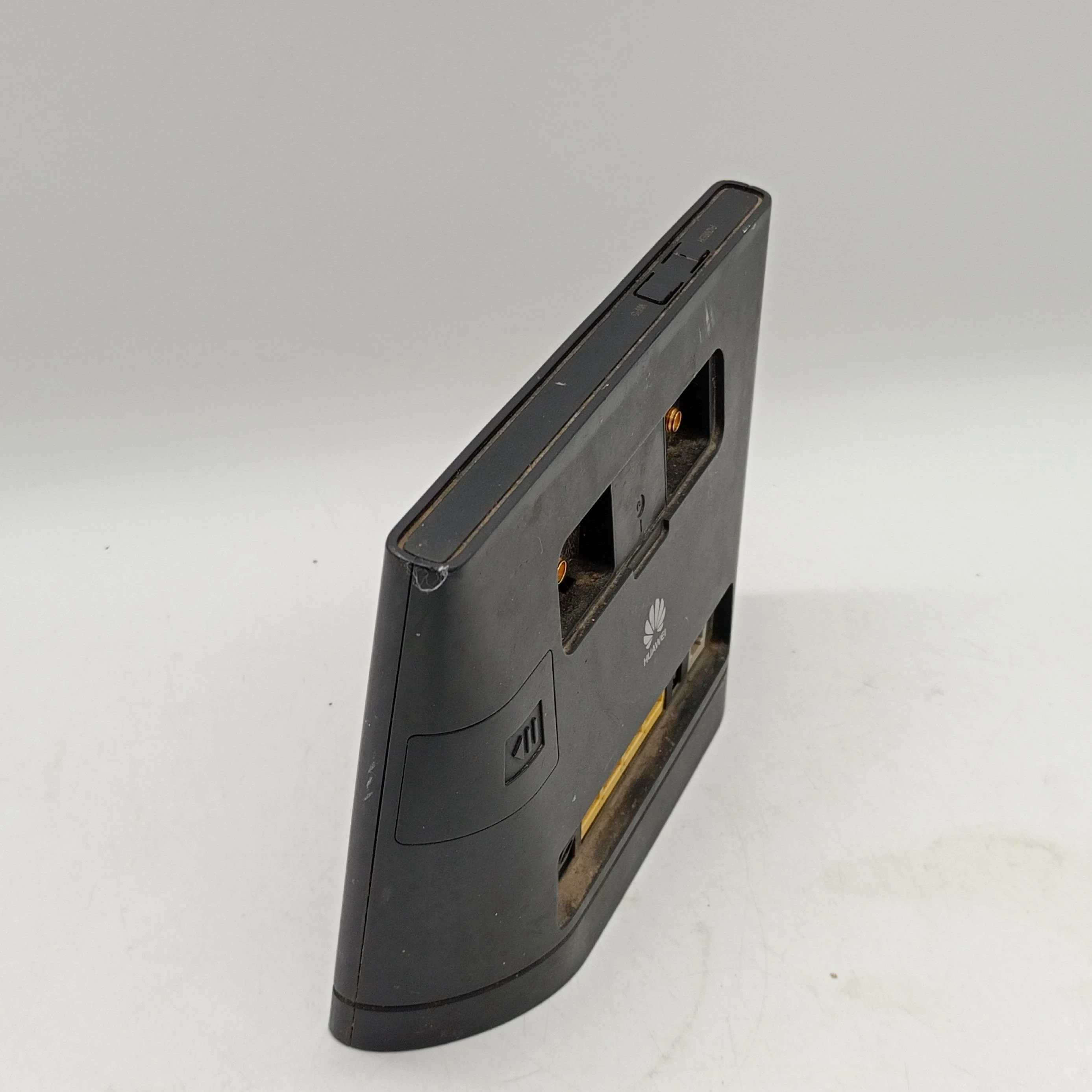 router-wifi-huawei-b-315-stan-11323-2