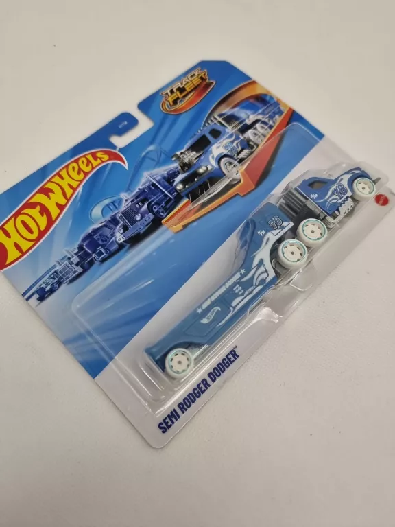 HOTWHEELS TRACK FLEET