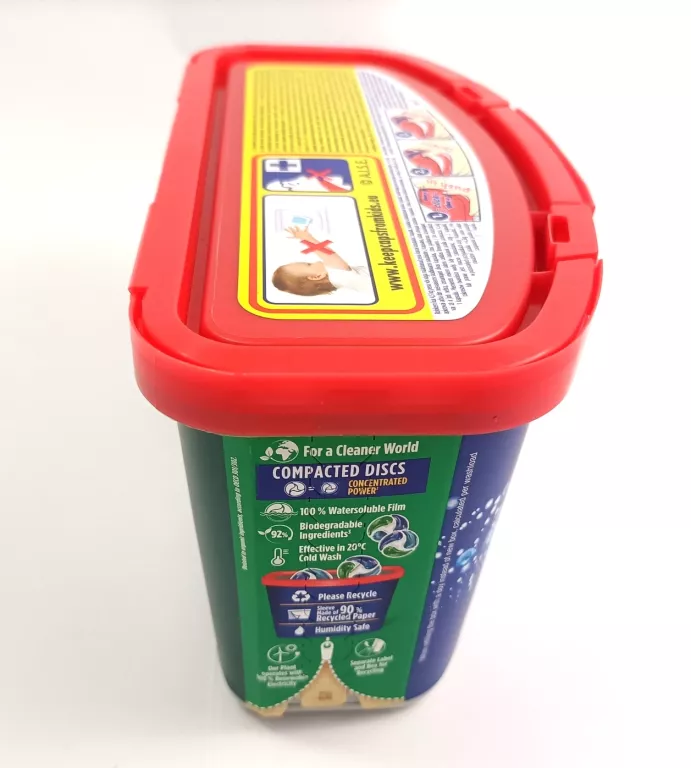 KAPSUŁKI DO PRANIA PERSIL 4IN 1UNIVERSAL 13 SZT