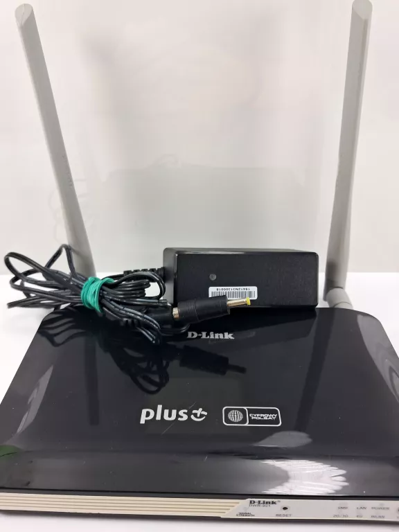ROUTER D-LINK DWR-921