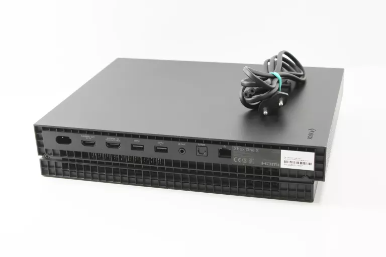 KONSOLA XBOX ONE X 1787 BEZ PADA