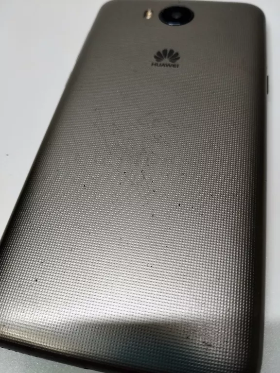 TELEFON  HUAWEI Y6 (2017) (MODEL: MYA-L11) B/N