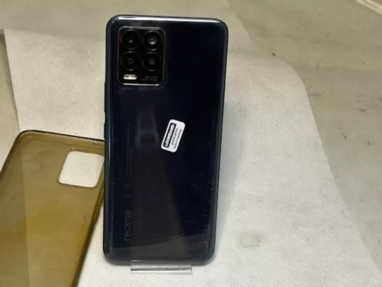 TELEFON REALME 8
