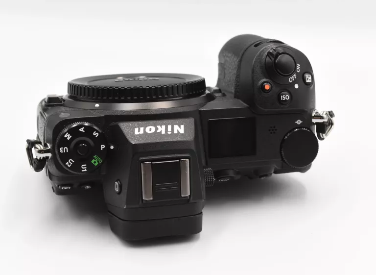APARAT BEZLUSTERKOWY NIKON Z6 II BODY