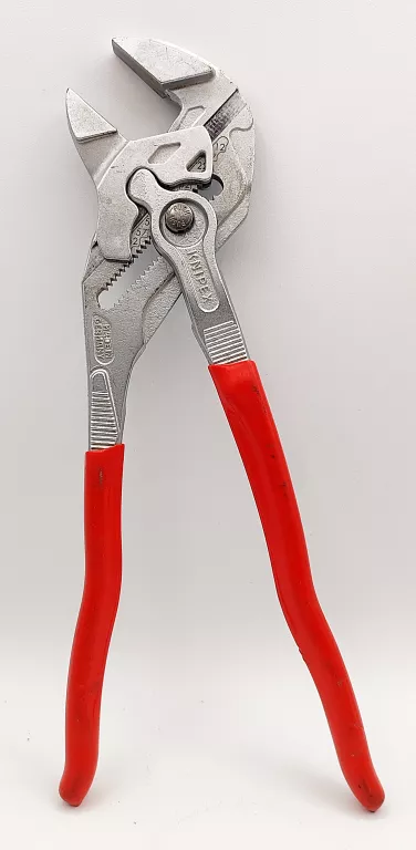 SZCZYPCE KLUCZ NASTAWNY KNIPEX 86 03 300