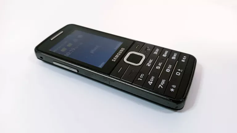 TELEFON SAMSUNG GT-S5610 / ŁADOWARKA