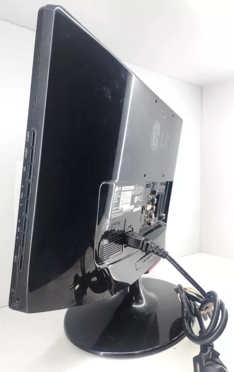 TELEWIZOR/MONITOR LG M197WDP 19 CALI!