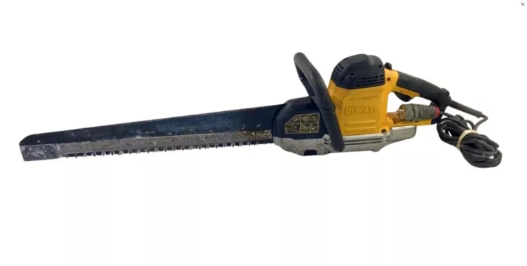 PIŁA SZABLASTA ALIGATOR DO CIĘCIA PUSTAKÓW DEWALT DWE 397-Q5 (DWE397)