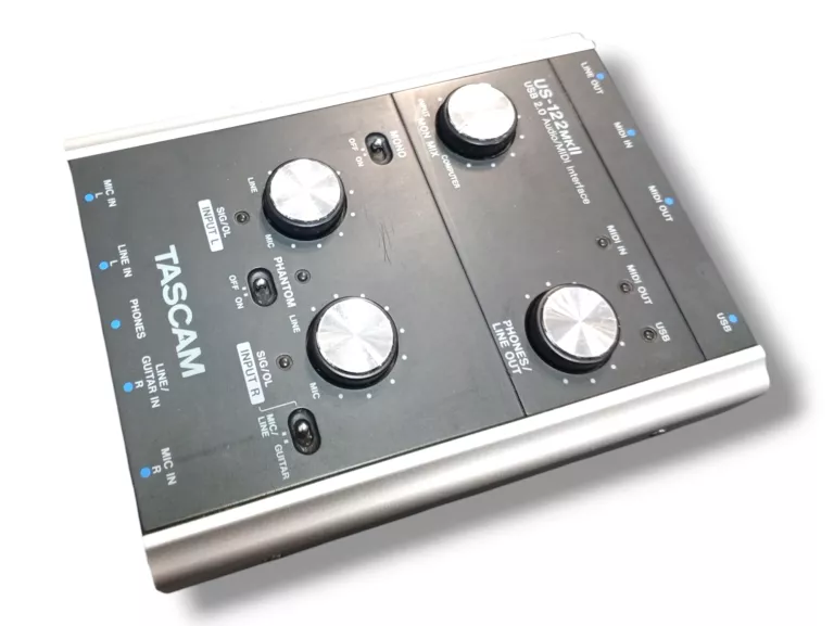 TASCAM US-122MKII AUDIO INTERFACE