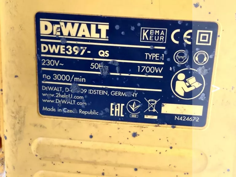 PIŁA SZABLASTA ALIGATOR DO CIĘCIA PUSTAKÓW DEWALT DWE 397-Q5 (DWE397)