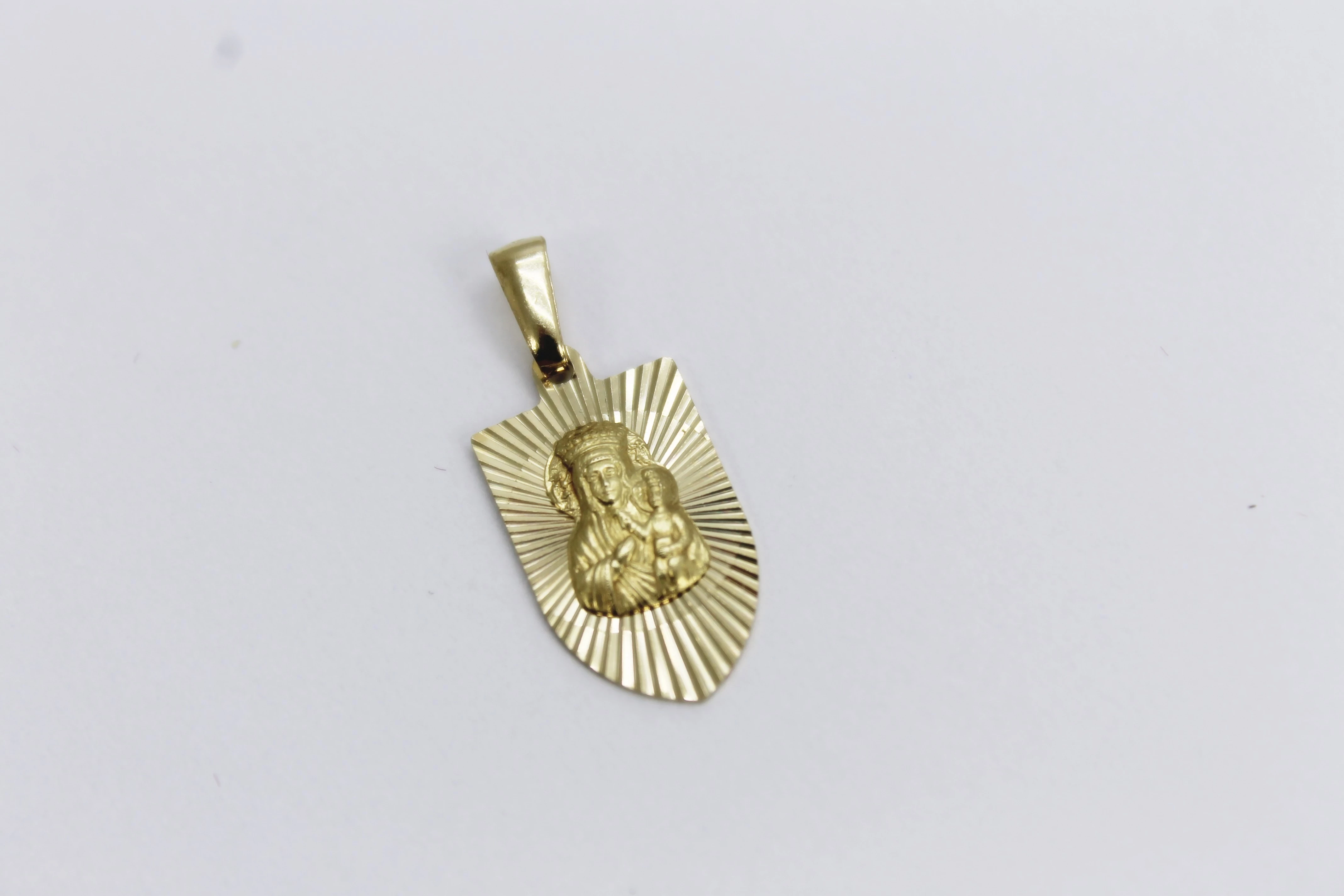 zloty-medalik-z-matka-boska-pr-585-typ-129254-2