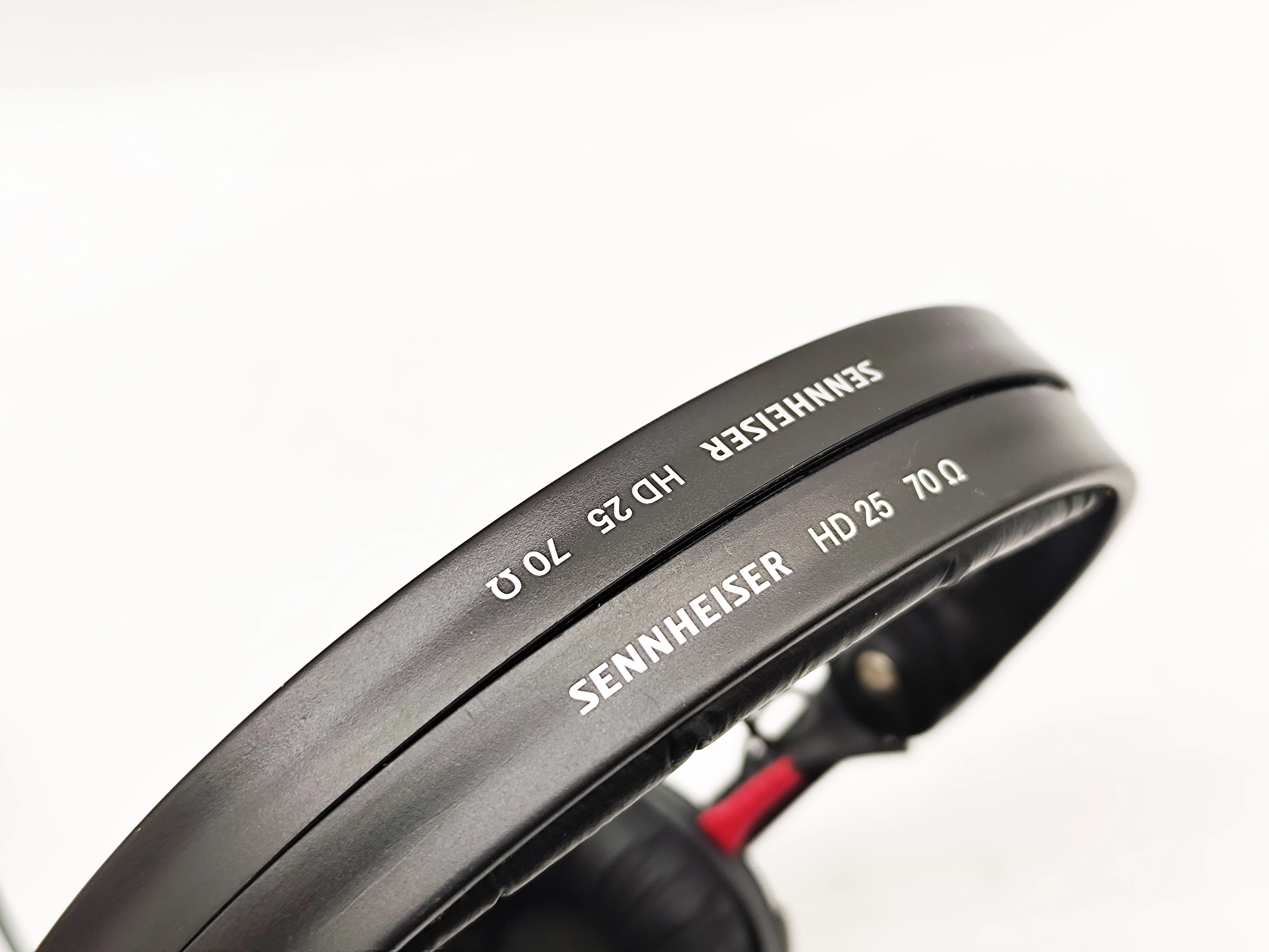 sennheiser-hd-25-profesjonalne-sluchawki-studyjne-b-stock-marka-203745-217889