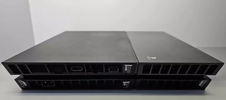 KONSOLA KONSOLA PS 4/2 PADY COBRA/ 500GB/ GRA/OKABLOWANIE