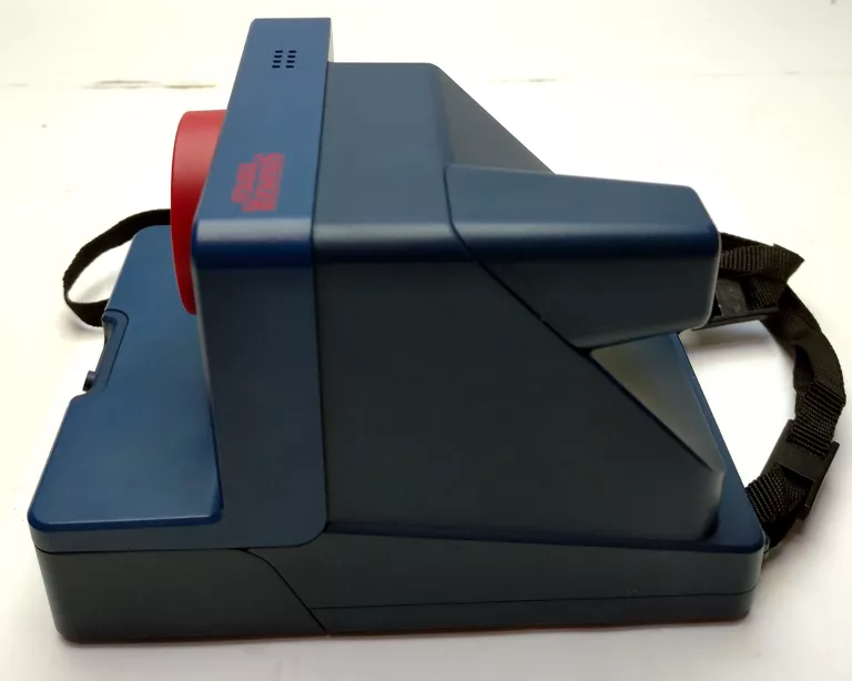 POLAROID ONESTEP 2 I-TYPE CAMERA STRANGER THINGS EDITION