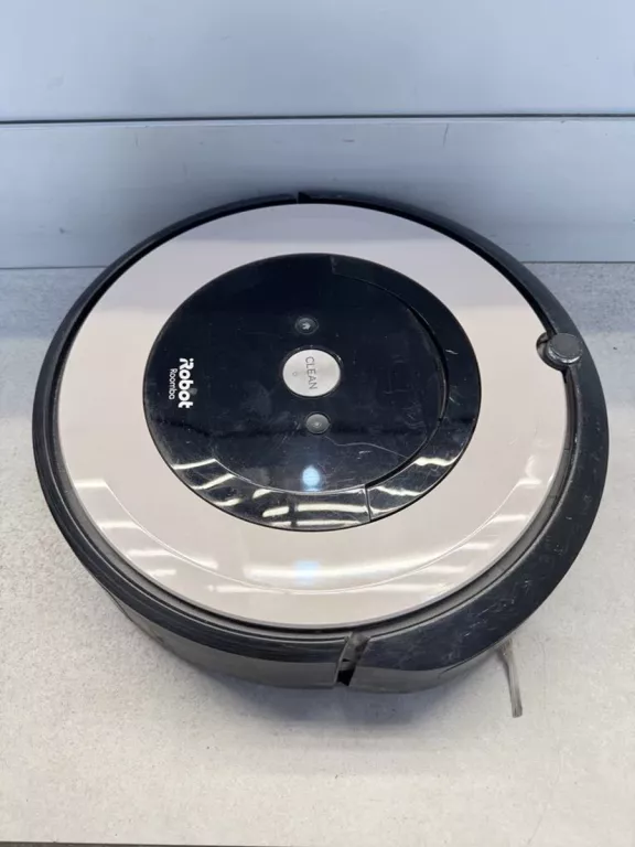 ROBOT SPRZĄTAJĄCY IROBOT ROOMBA E5 E5152 RVC-Y1