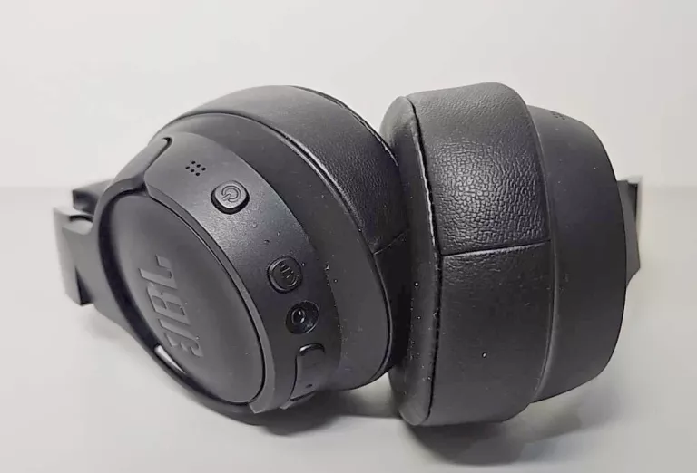 SŁUCHAWKI JBL TUNE 770 CN/CZARNE