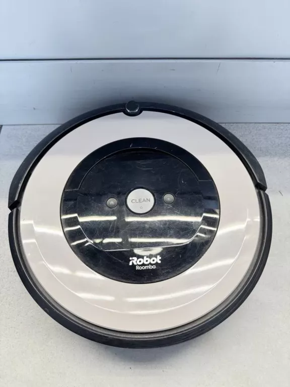 ROBOT SPRZĄTAJĄCY IROBOT ROOMBA E5 E5152 RVC-Y1