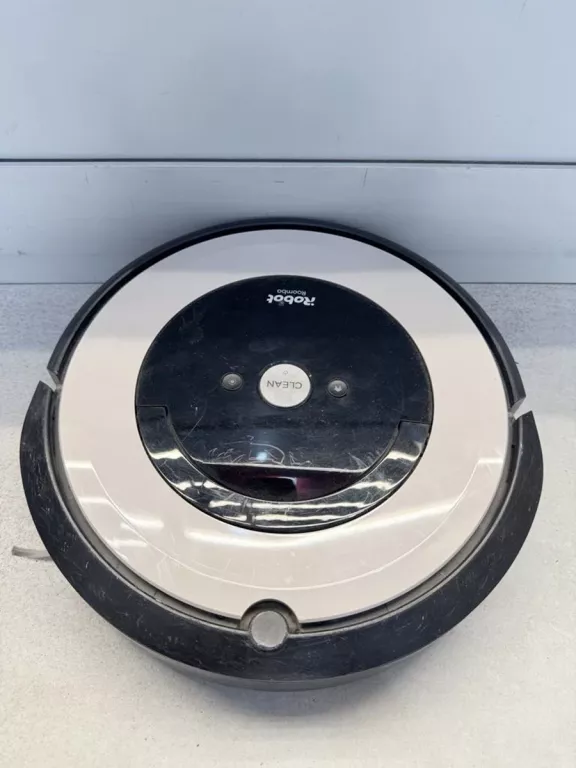 ROBOT SPRZĄTAJĄCY IROBOT ROOMBA E5 E5152 RVC-Y1