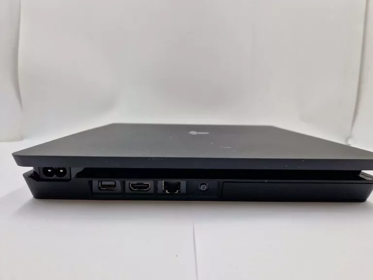 KONSOLA SONY PLAYSTATION PS4 SLIM 500GB 2 PADY OKABLOWANIE