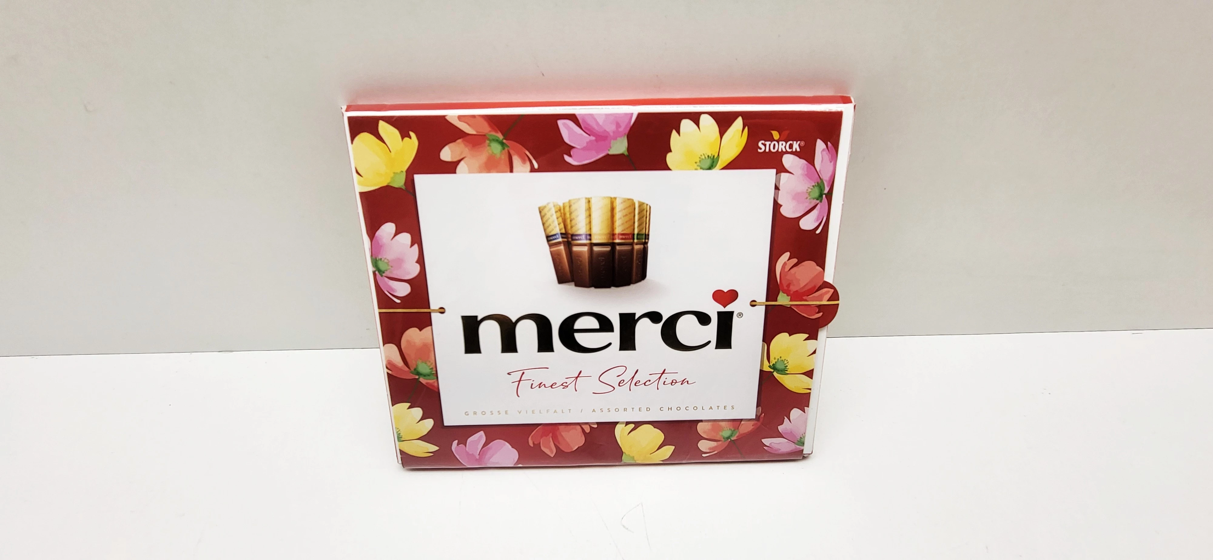 czekoladki-merci-finest-selection-250-g-rozowe-obornicka-59-sj-wroclaw