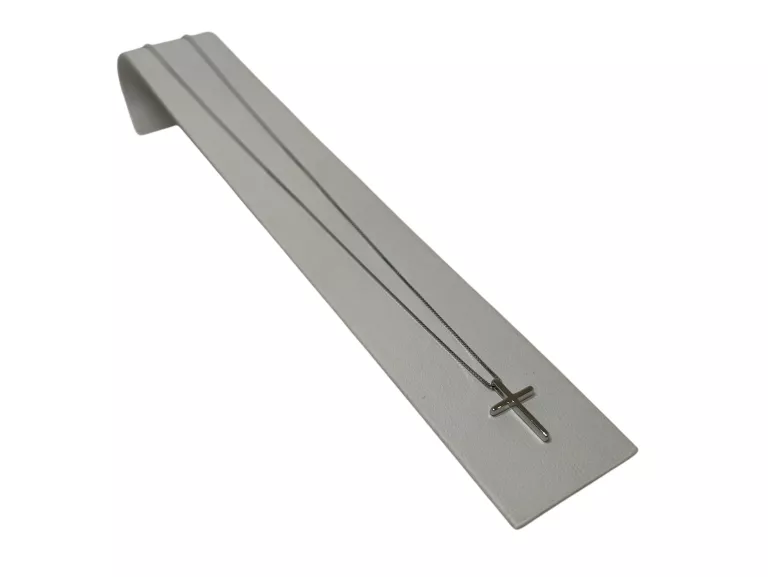 DELIKATNY, SREBRNY ŁAŃCUSZEK Z KRZYŻYKIEM 1,6G/P.925/40-45CM
