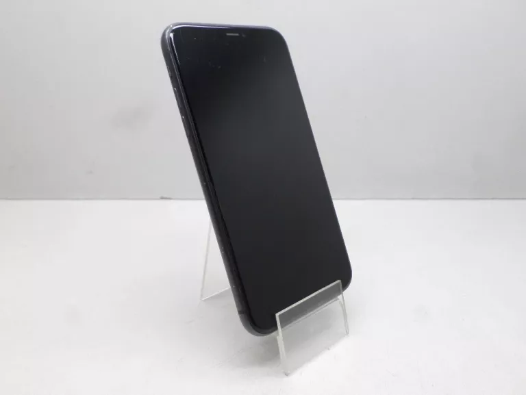 TELEFON IPHONE 11 82%