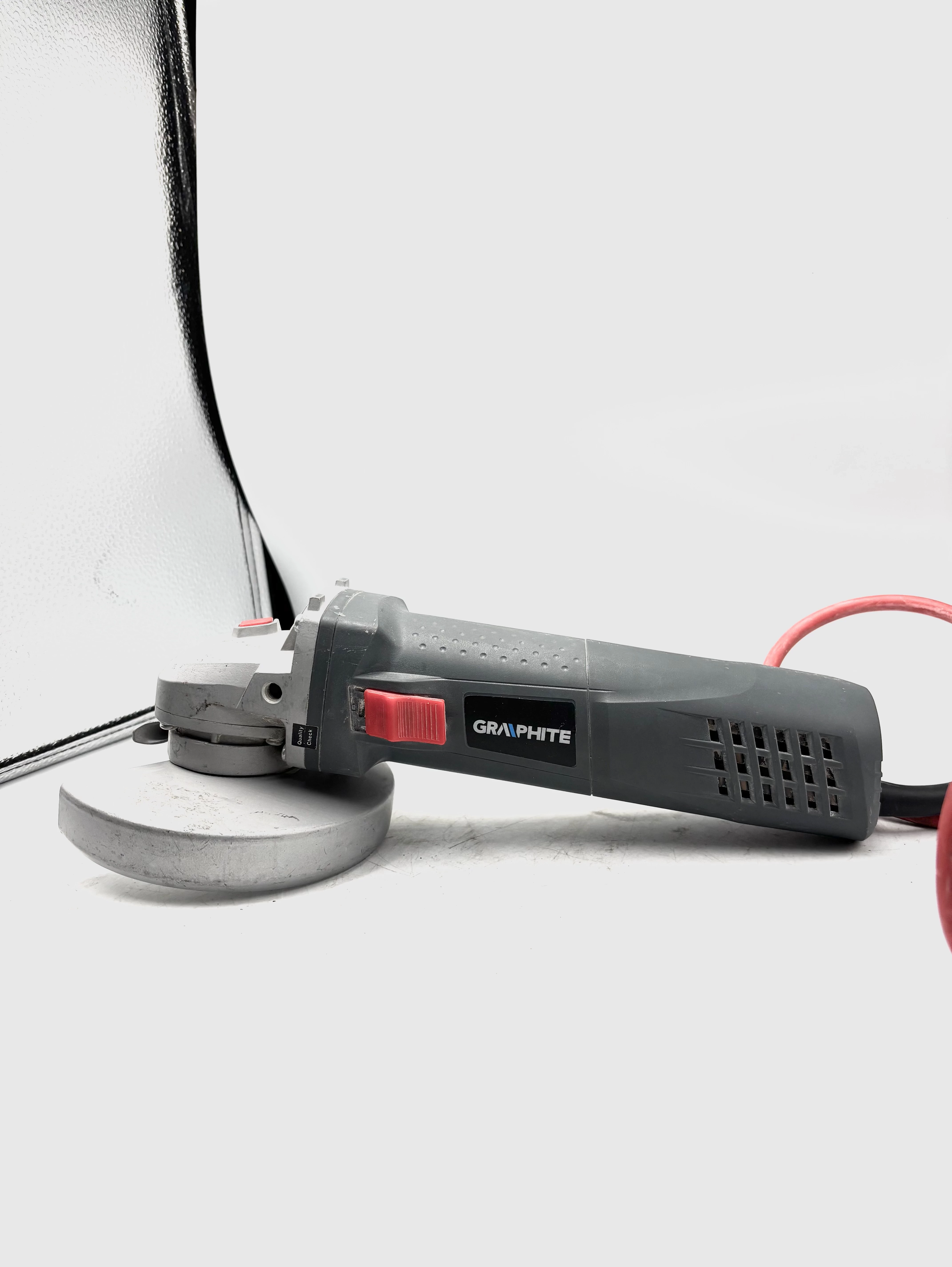 szlifierka-katowa-graphite-59g110-dworcowa-26-bytom